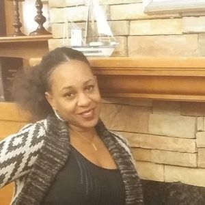 Meet your Posher, Nina